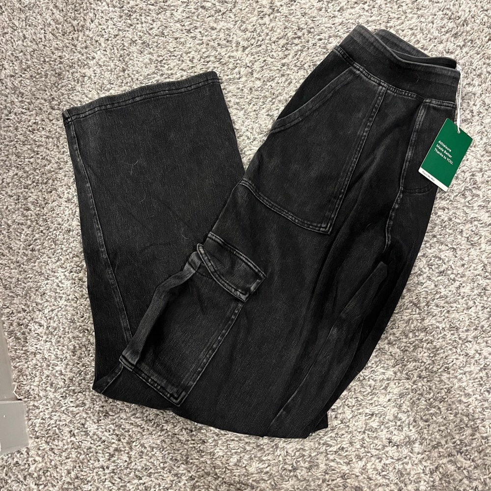 Black Cargo Pants